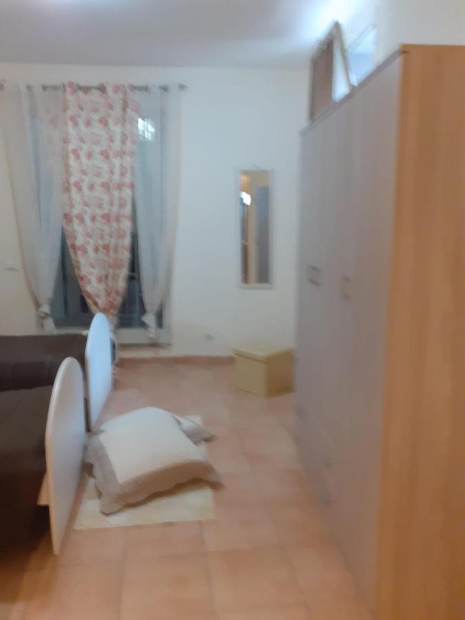 Casa Vacanza Mercato Ballaro' パレルモ エクステリア 写真
